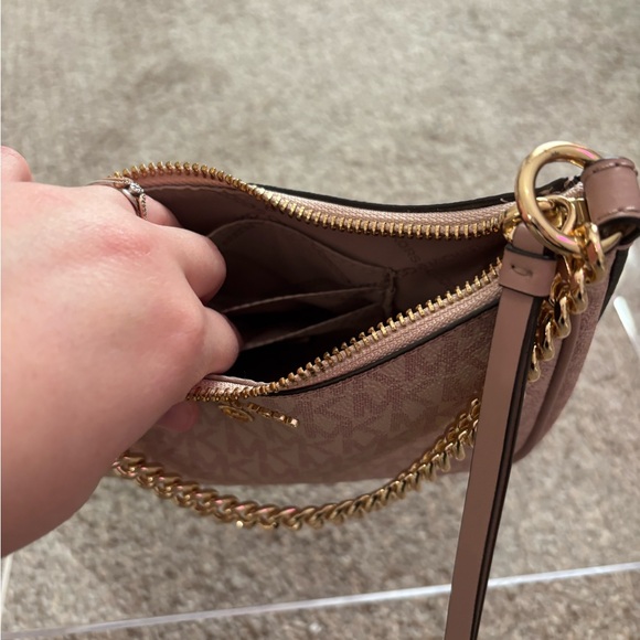 Michael Kors Pink & Gold Jet Set Charm Shoulder Bag - Picture 9 of 10